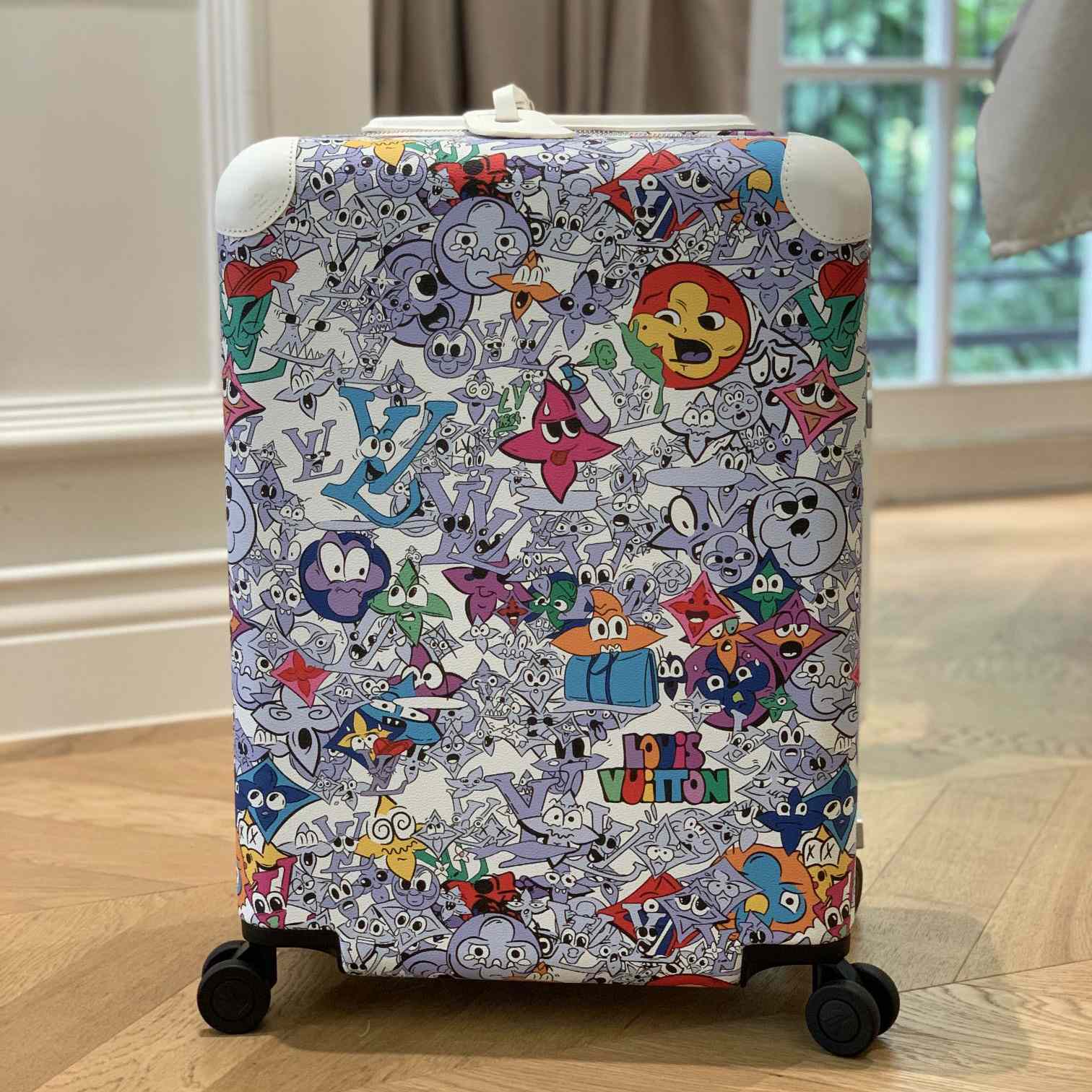 Louis Vuitton Horizon Luggage  - FashionPlug