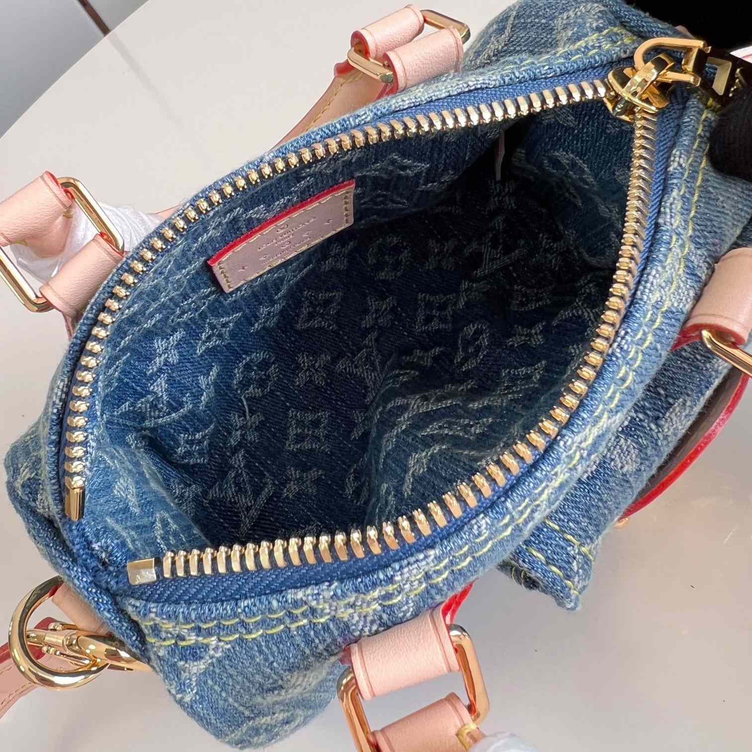 Louis Vuitton Nano Speedy       M82950 - FashionPlug