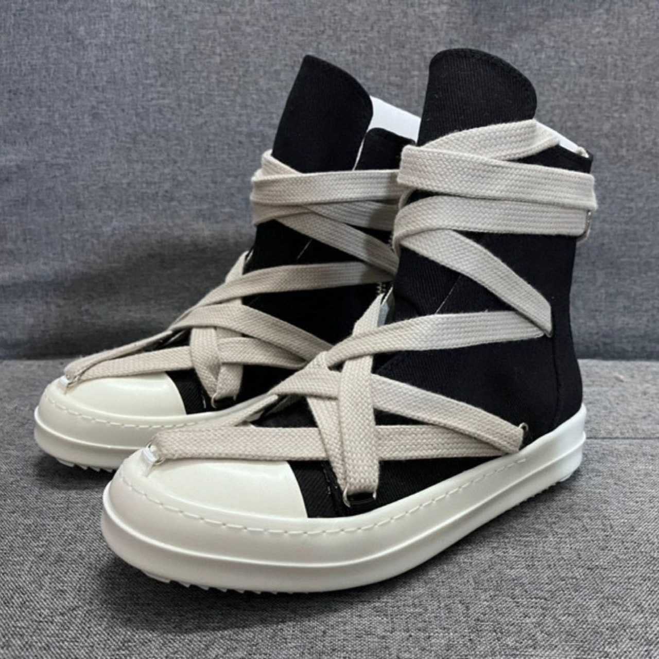 Rick Owens HEXA SNEAKS IN JUMBO LACE  - FashionPlug