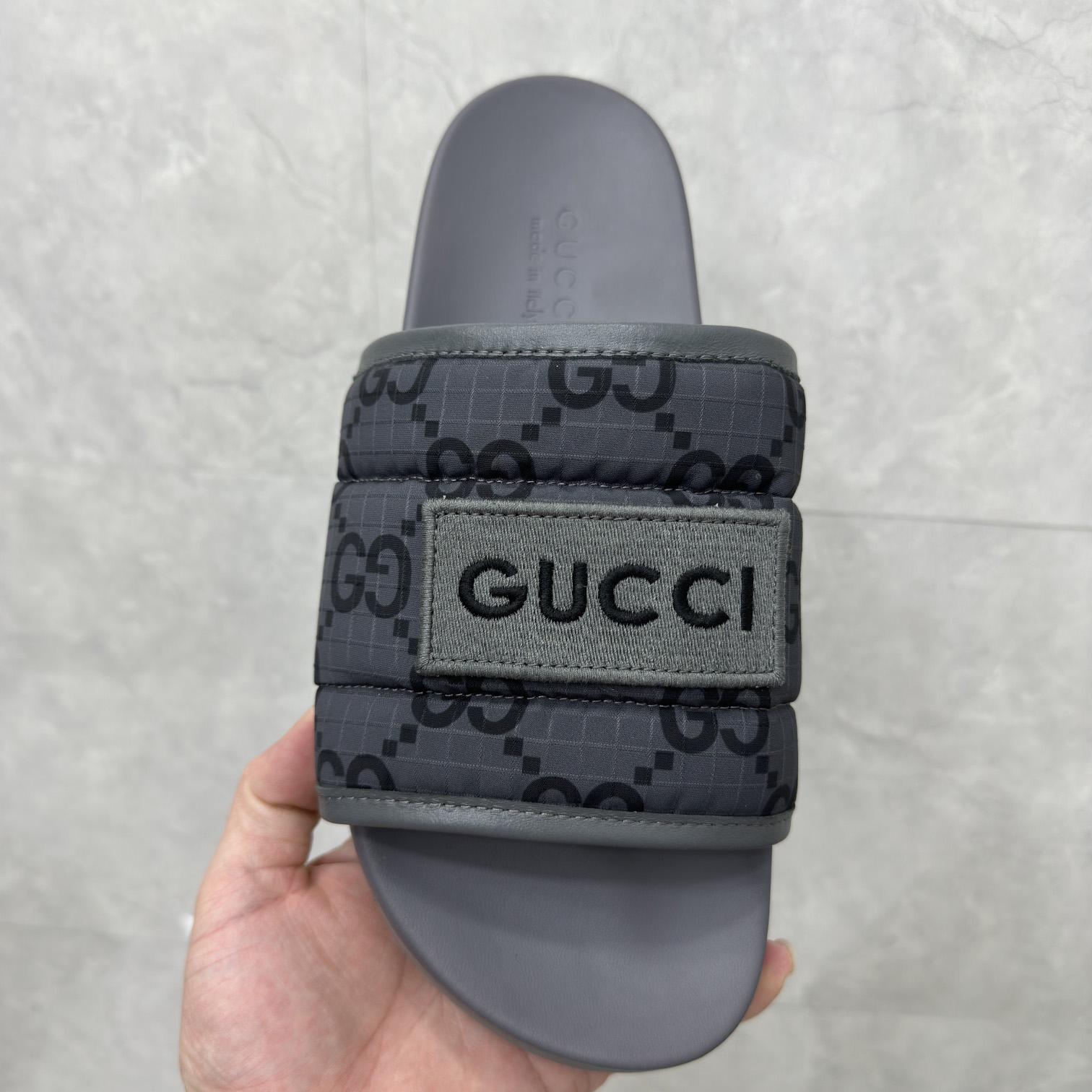 Gucci GG Slide Sandal - FashionPlug