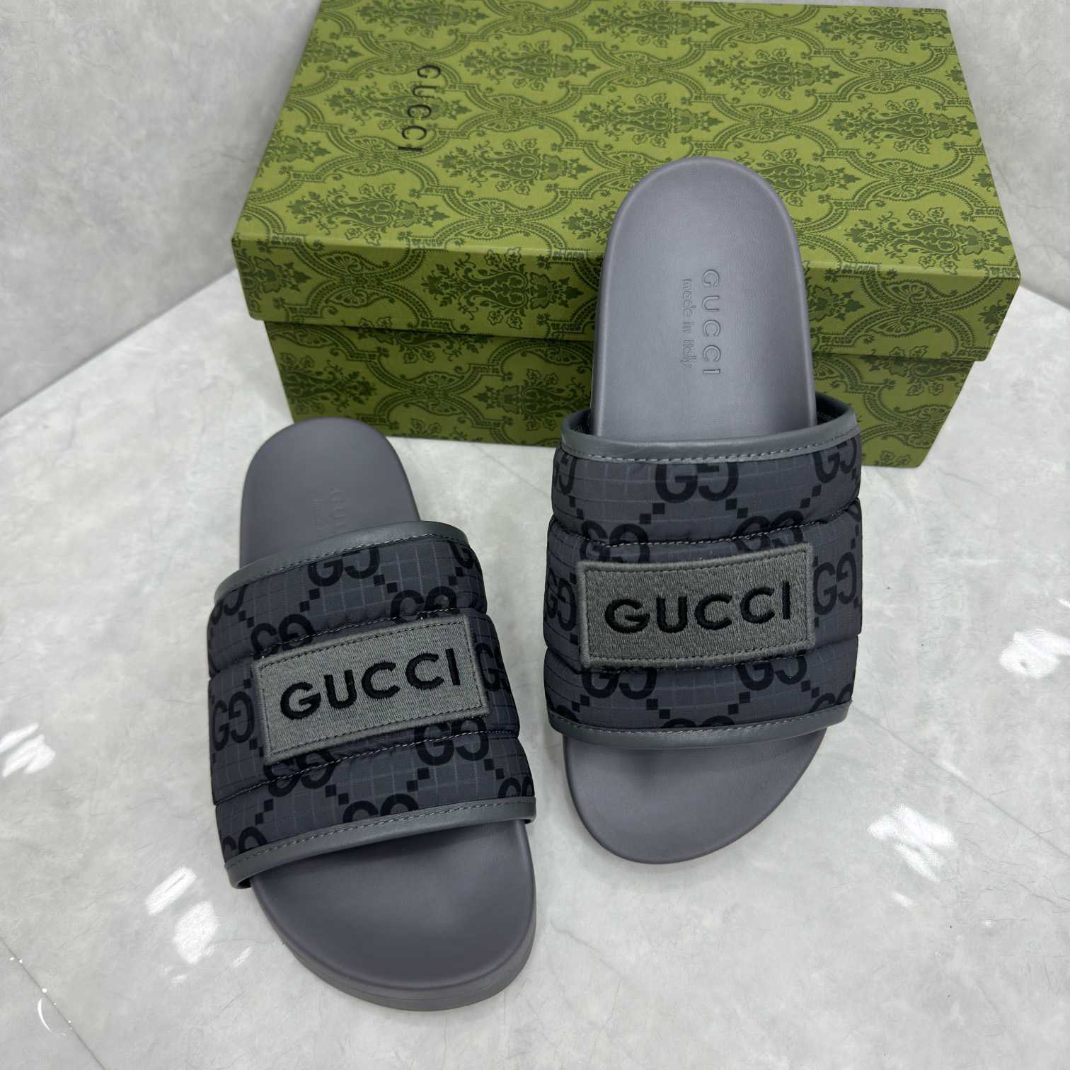 Gucci GG Slide Sandal - FashionPlug