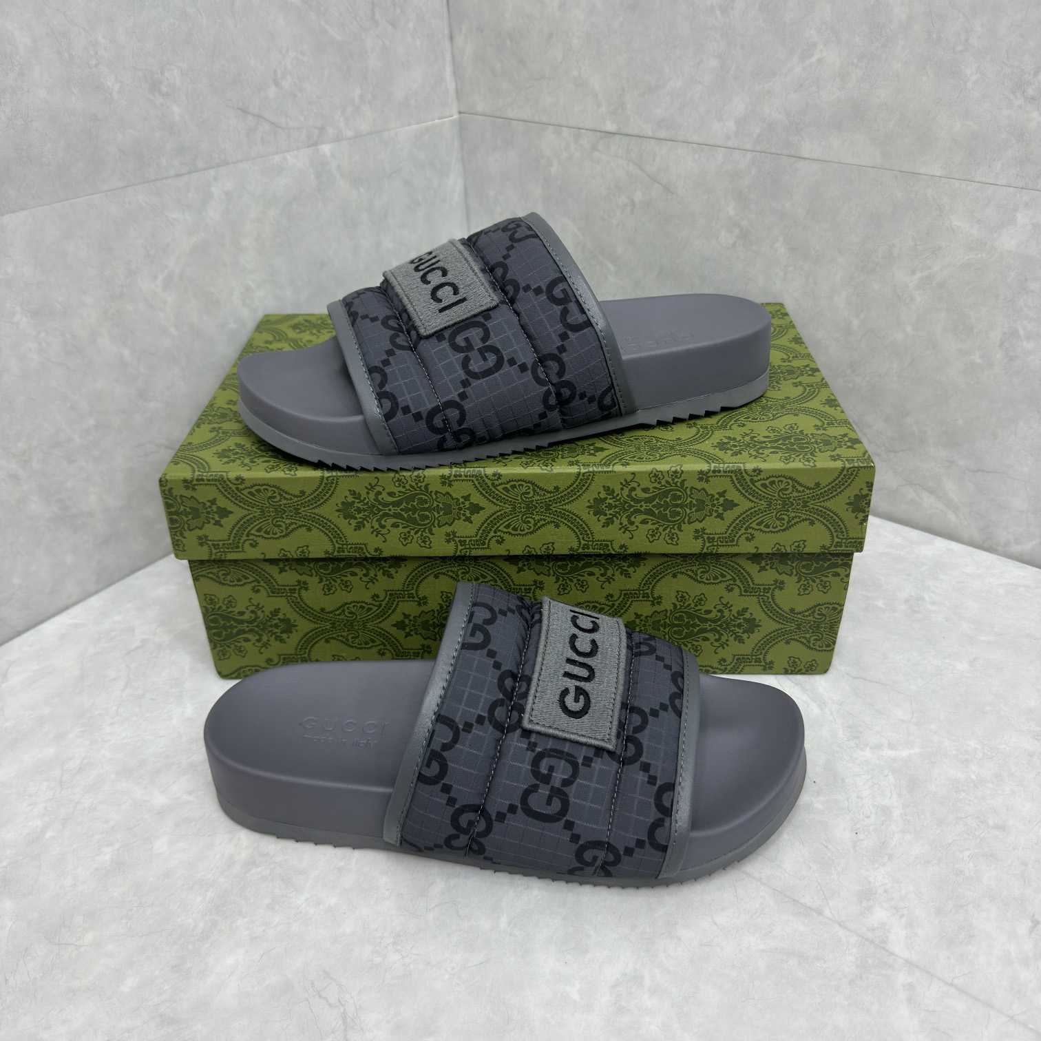 Gucci GG Slide Sandal - FashionPlug