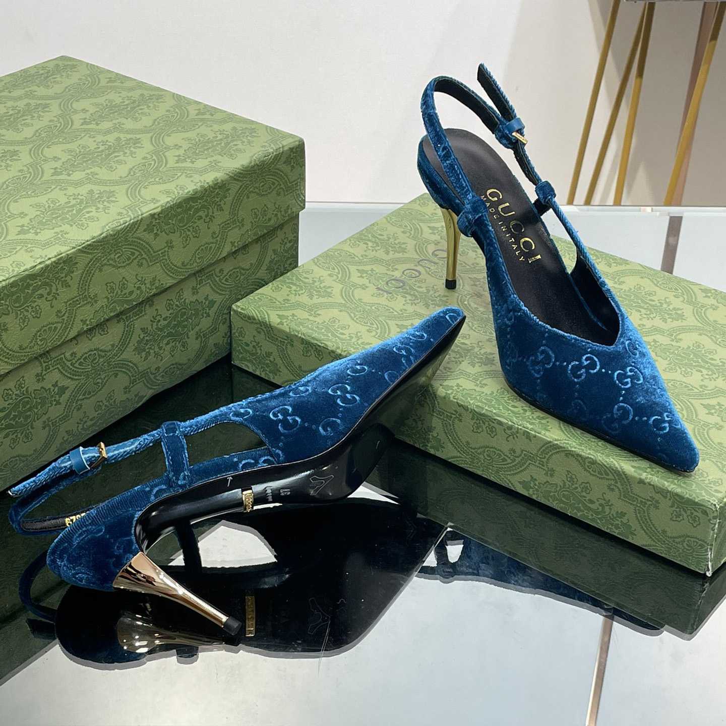 Gucci Women's GG Slingback Pump - FashionPlug