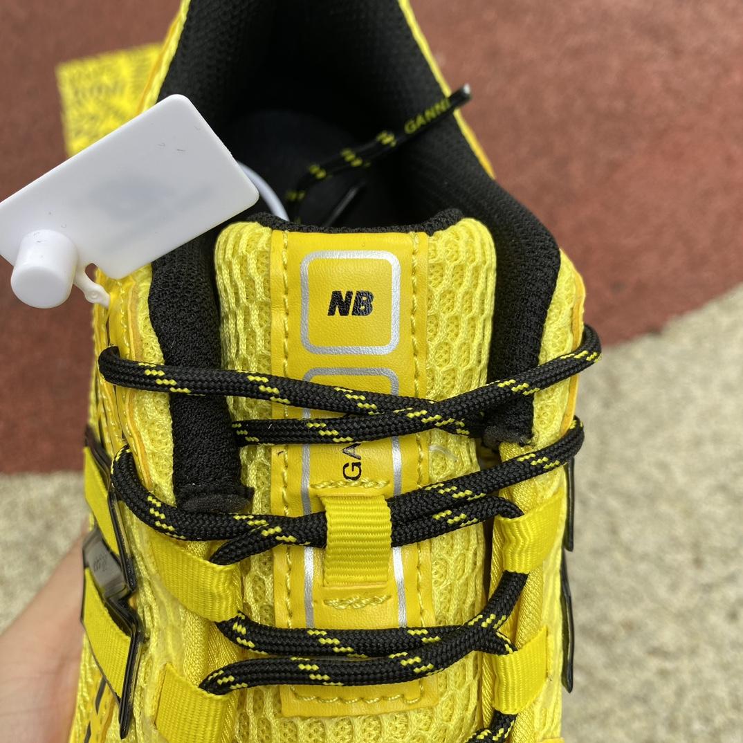 GANNI x New Balance 1906R Sneakers      M1906RGA - FashionPlug