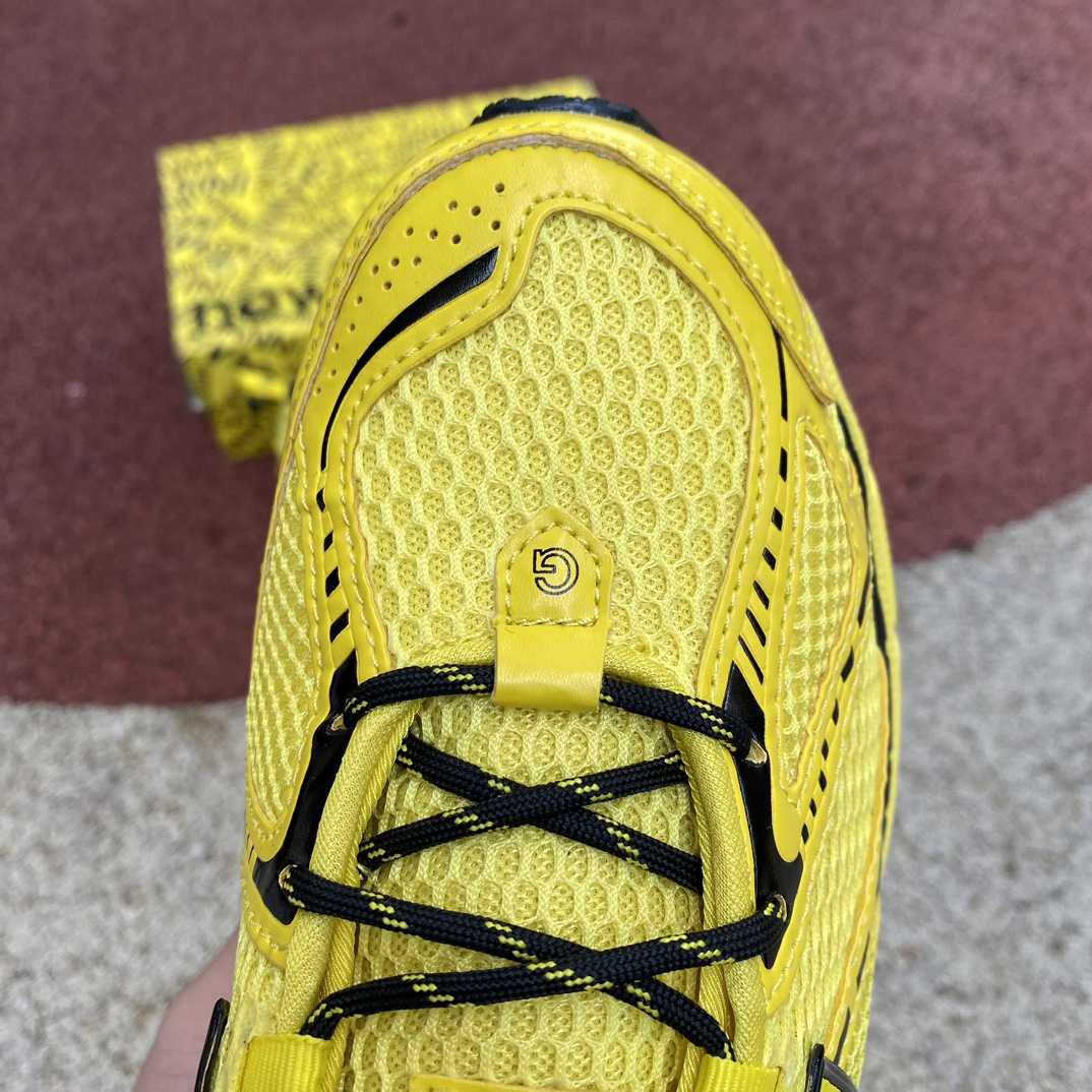 GANNI x New Balance 1906R Sneakers      M1906RGA - FashionPlug