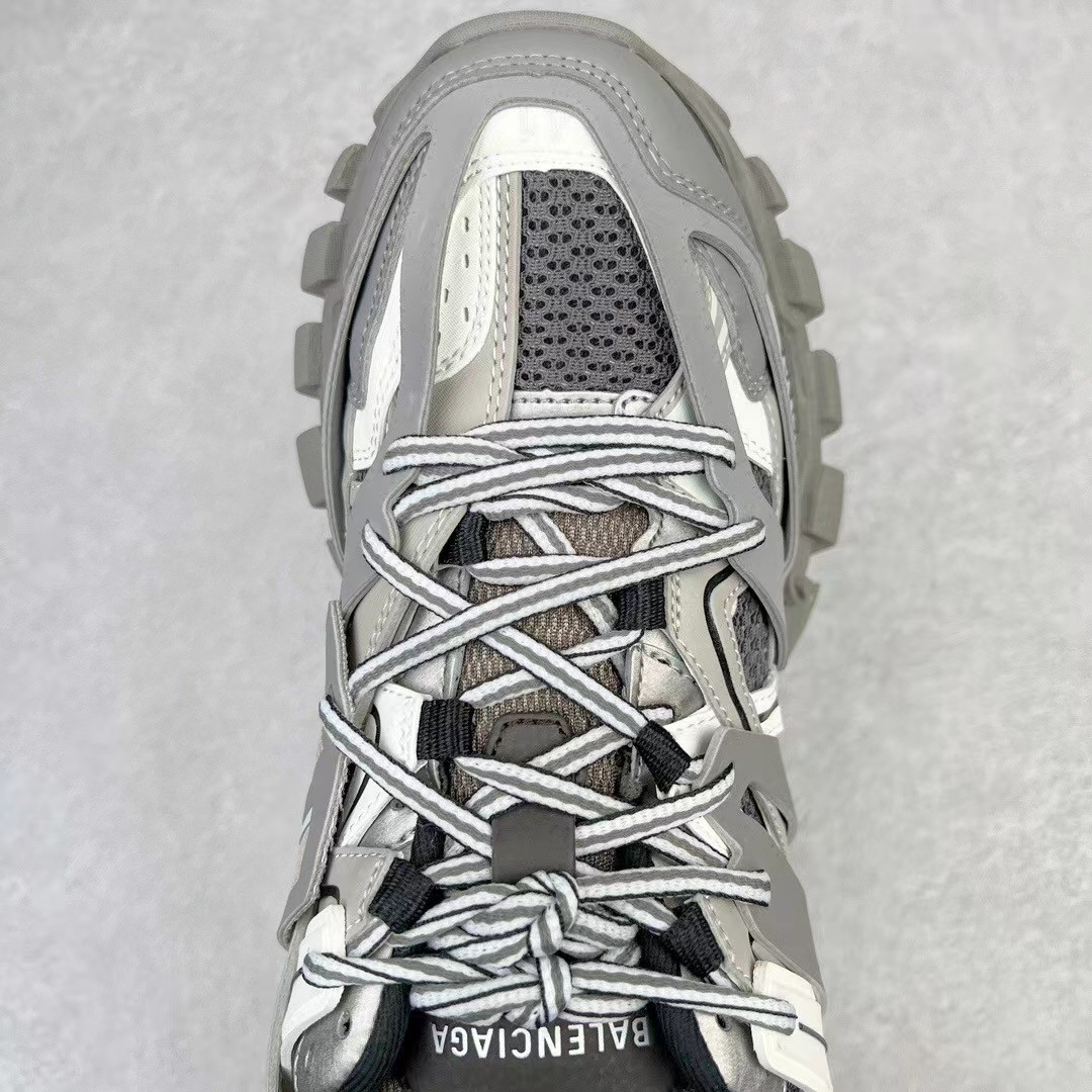 Balenciaga Track Sneaker  - FashionPlug