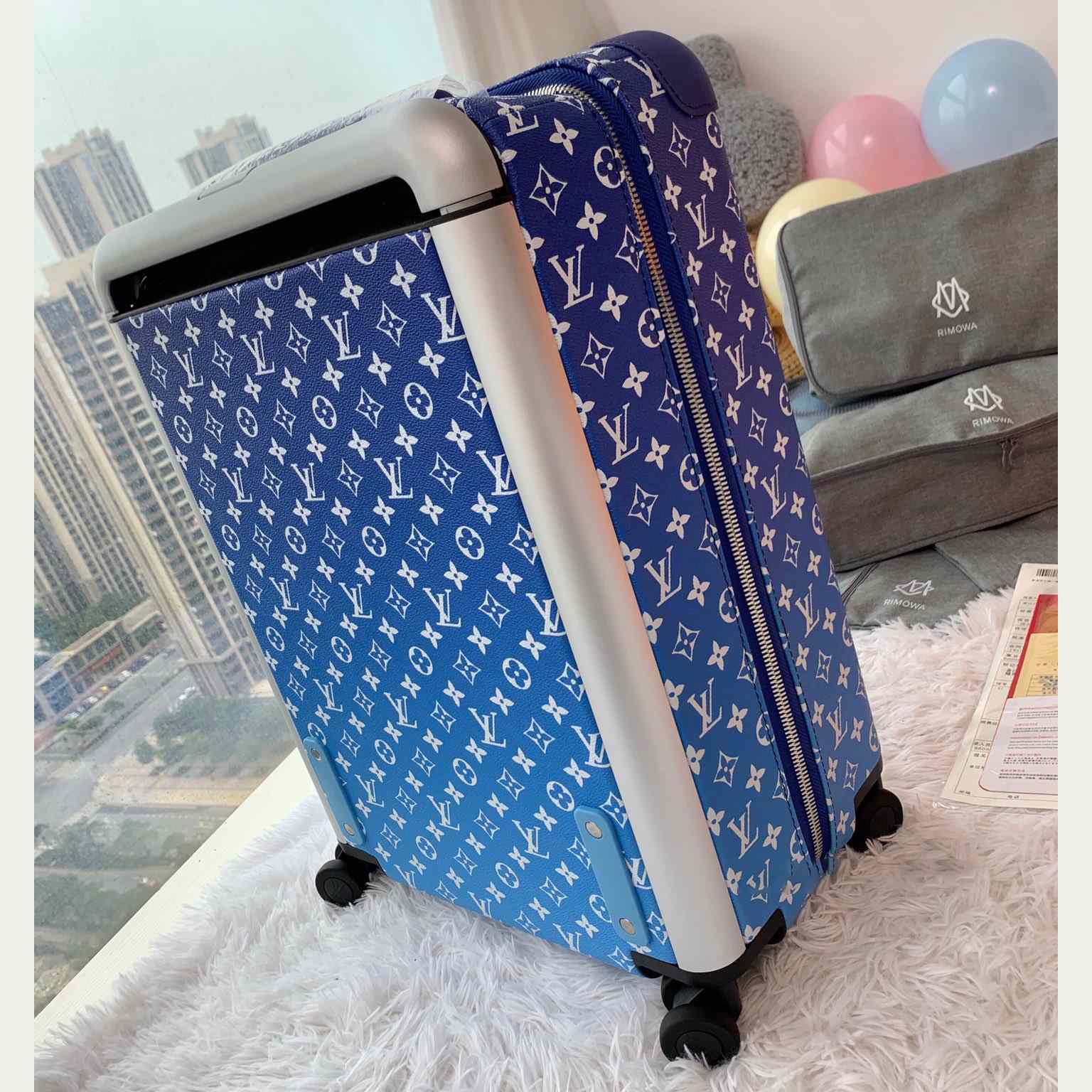 Louis Vuitton Horizon Clouds Monogram 55 Blue - FashionPlug