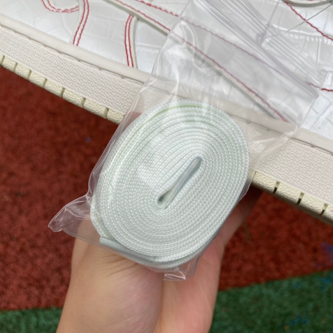 Tracis Scott x Air Jordan 1 Low Golf TS Sneaker      DM7866-601 - FashionPlug