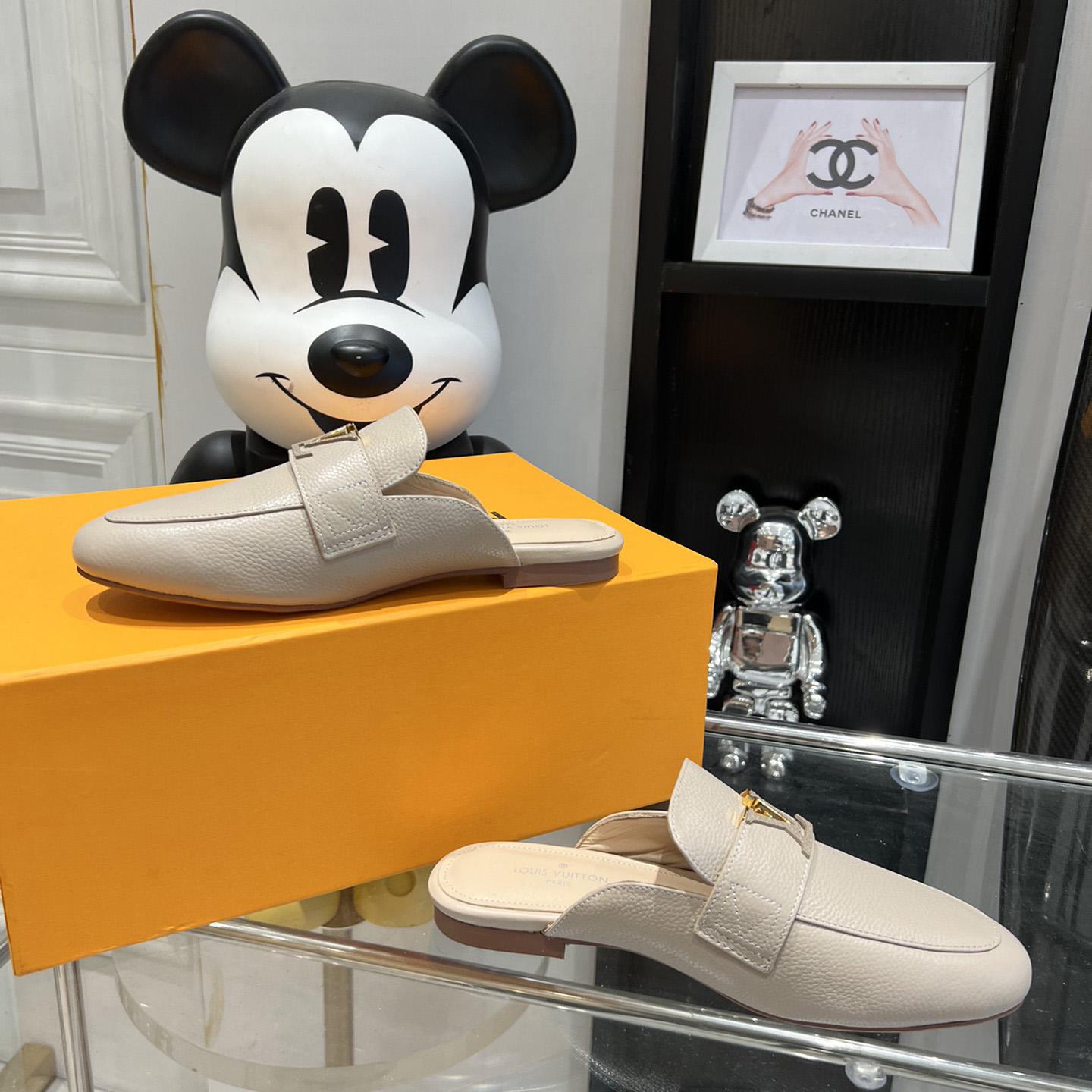 Louis Vuitton LV Capri Open Back Loafer   1AC7P2 - FashionPlug