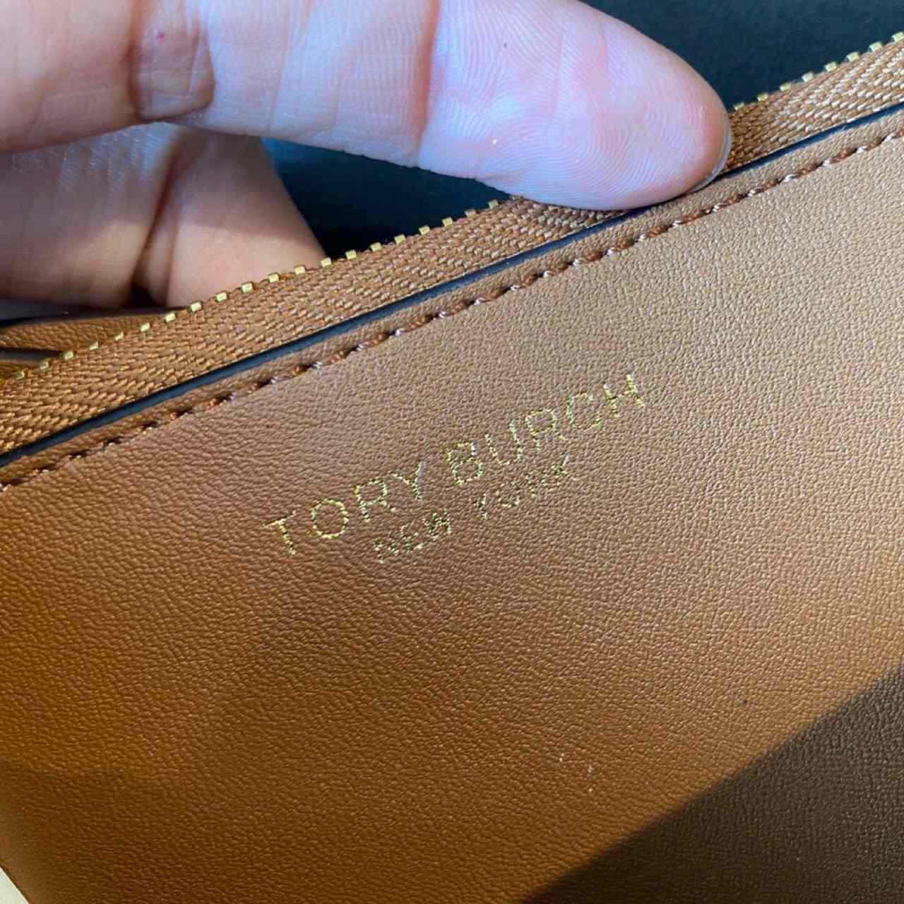 ToryBurch Leather Crossbody Bag (19-14-7cm) - FashionPlug