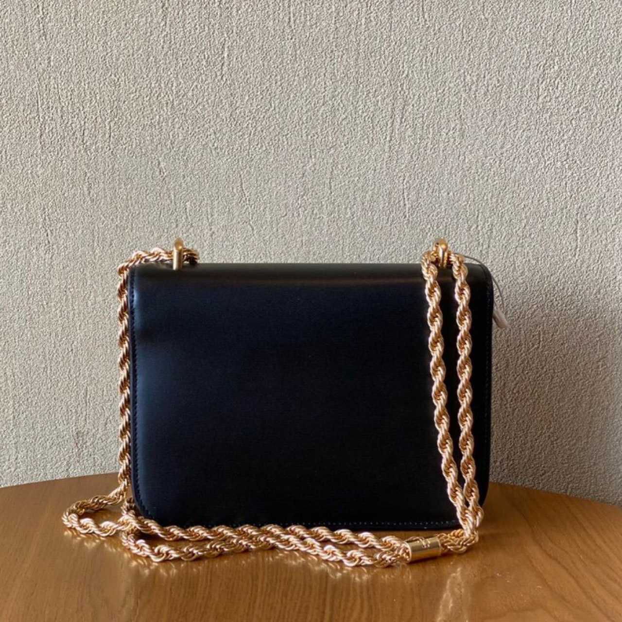 ToryBurch Leather Crossbody Bag (19-14-7cm) - FashionPlug