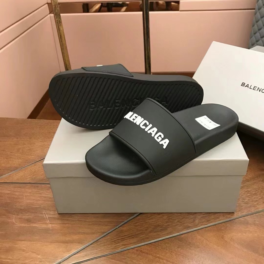 Balenciaga Logo Slide Sandal - FashionPlug