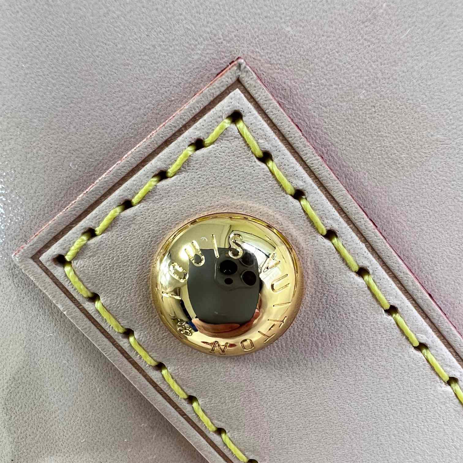 Louis Vuitton Alma BB   M90611 - FashionPlug