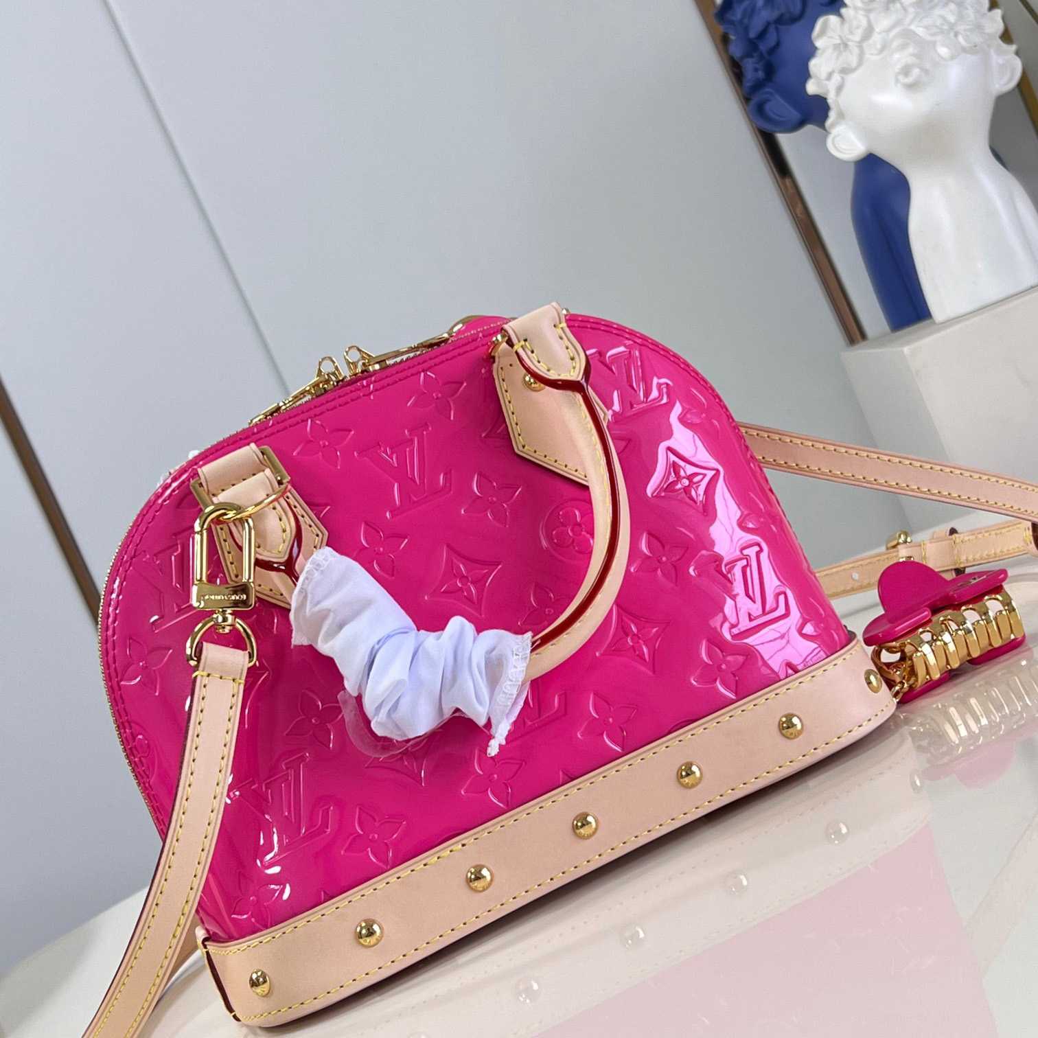 Louis Vuitton Alma BB   M90611 - FashionPlug