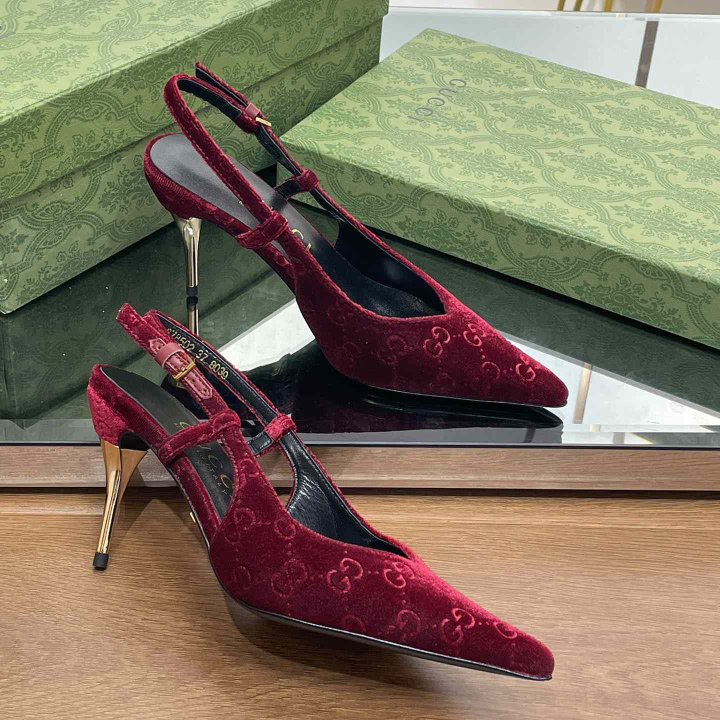 Gucci Women's GG Slingback Pump - FashionPlug