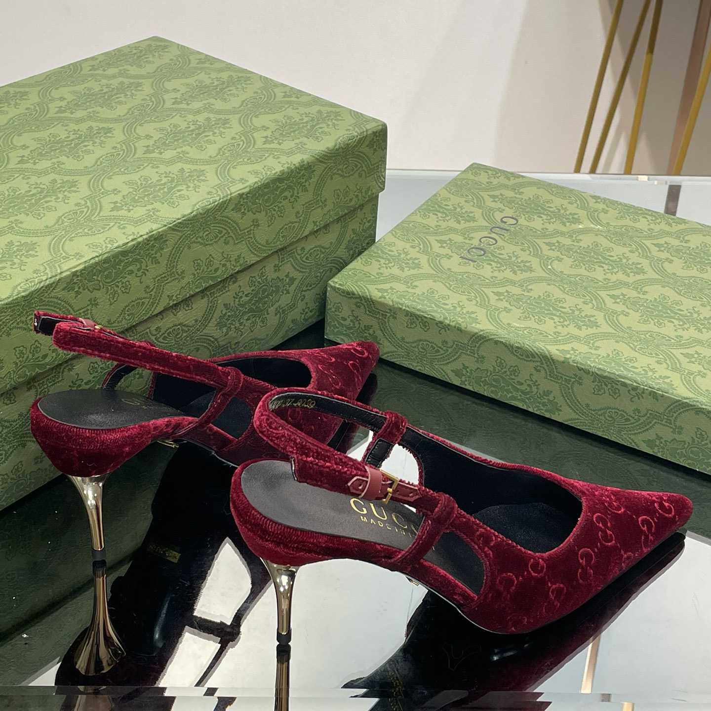 Gucci Women's GG Slingback Pump - FashionPlug