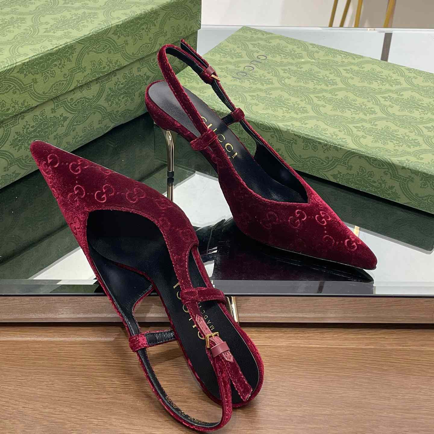 Gucci Women's GG Slingback Pump - FashionPlug