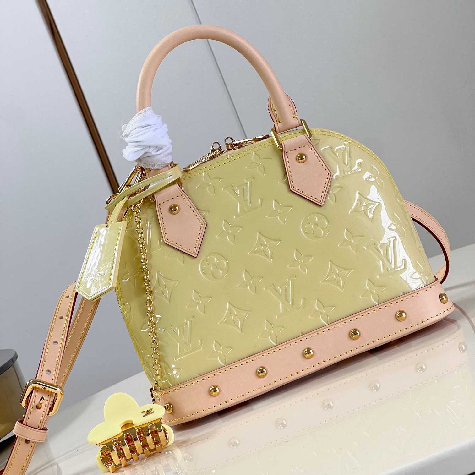 Louis Vuitton Alma BB   M24063 - FashionPlug