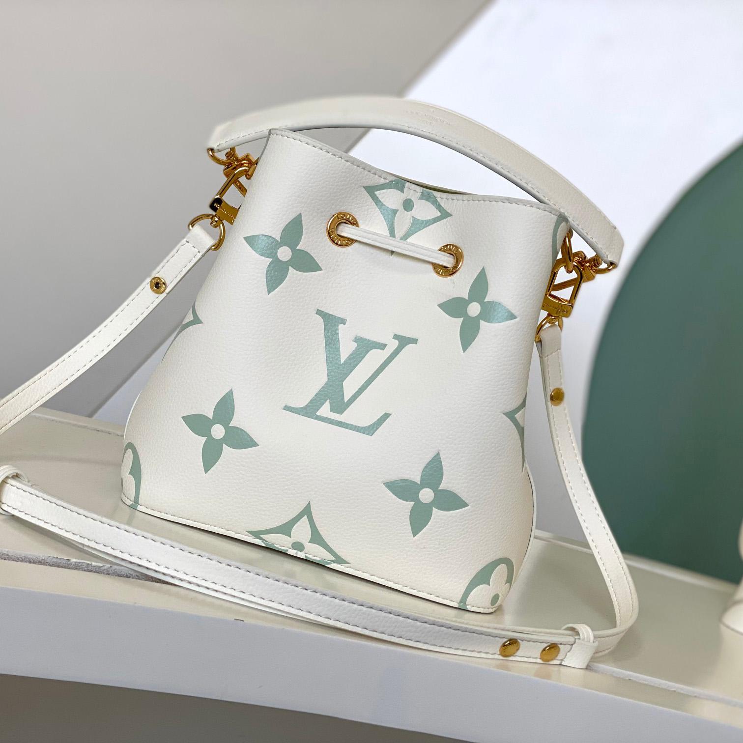 Louis Vuitton Néonoé BB   M24048 - FashionPlug