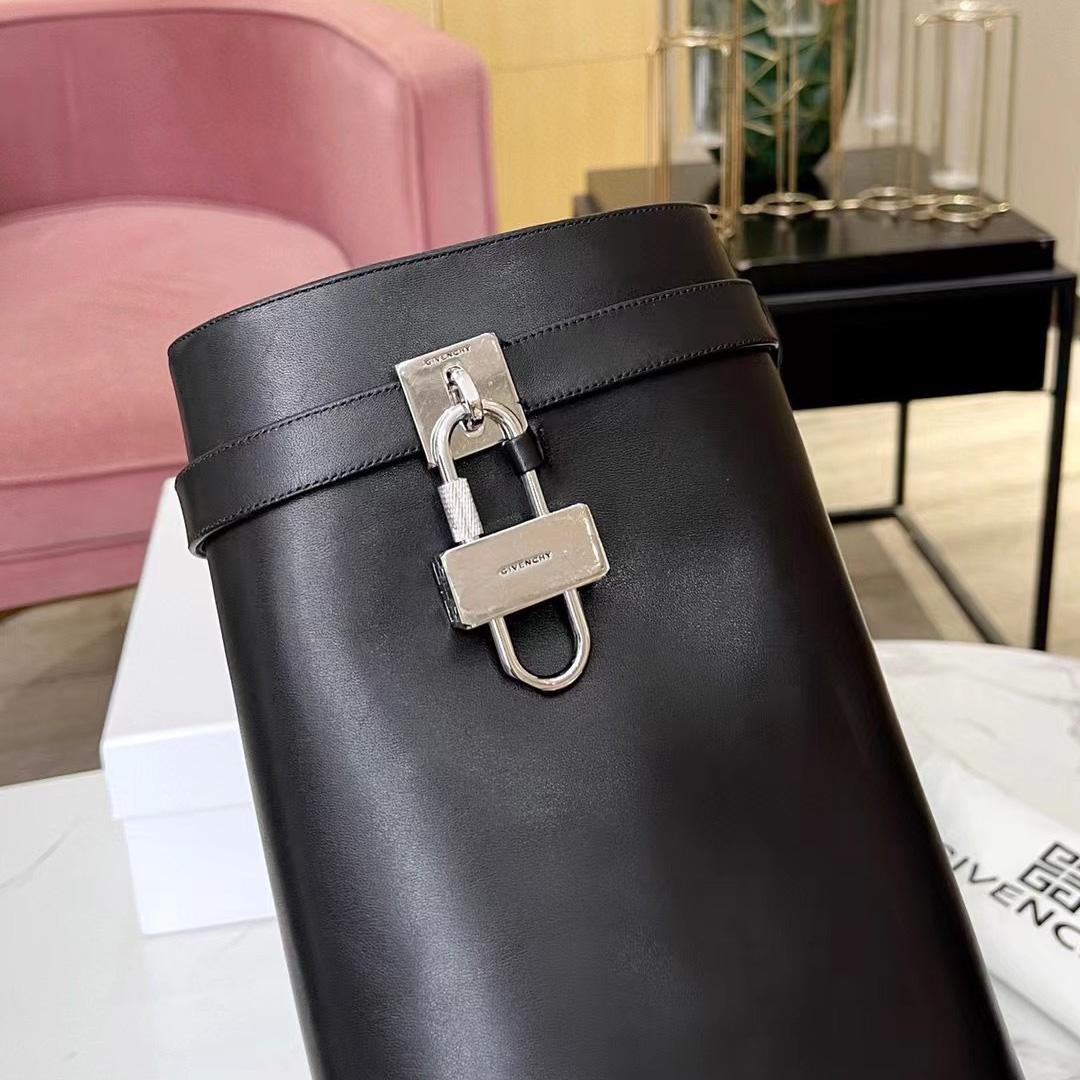 Givenchy Shark Lock Sandals In Leather - FashionPlug