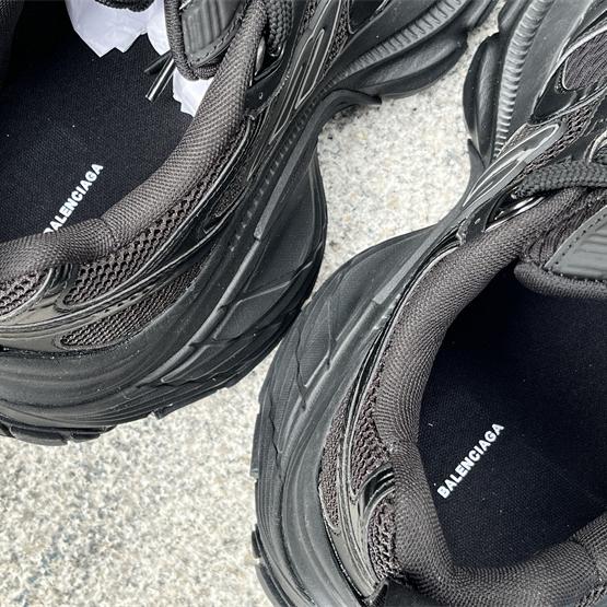 Balenciaga 10XL Sneaker  - FashionPlug