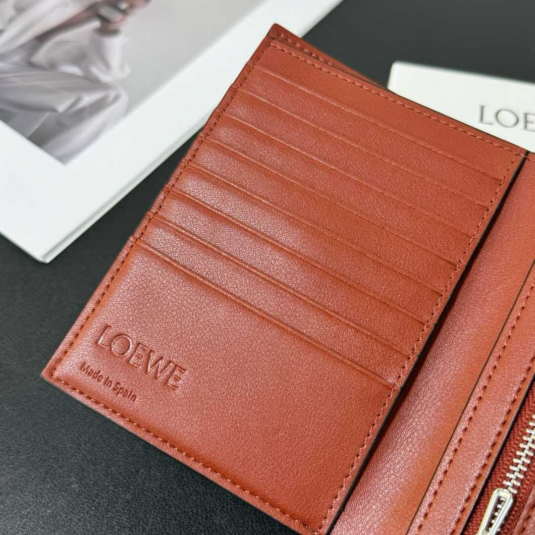 Loewe Medium Vertical Grained-Leather Wallet(14×11cm) - FashionPlug