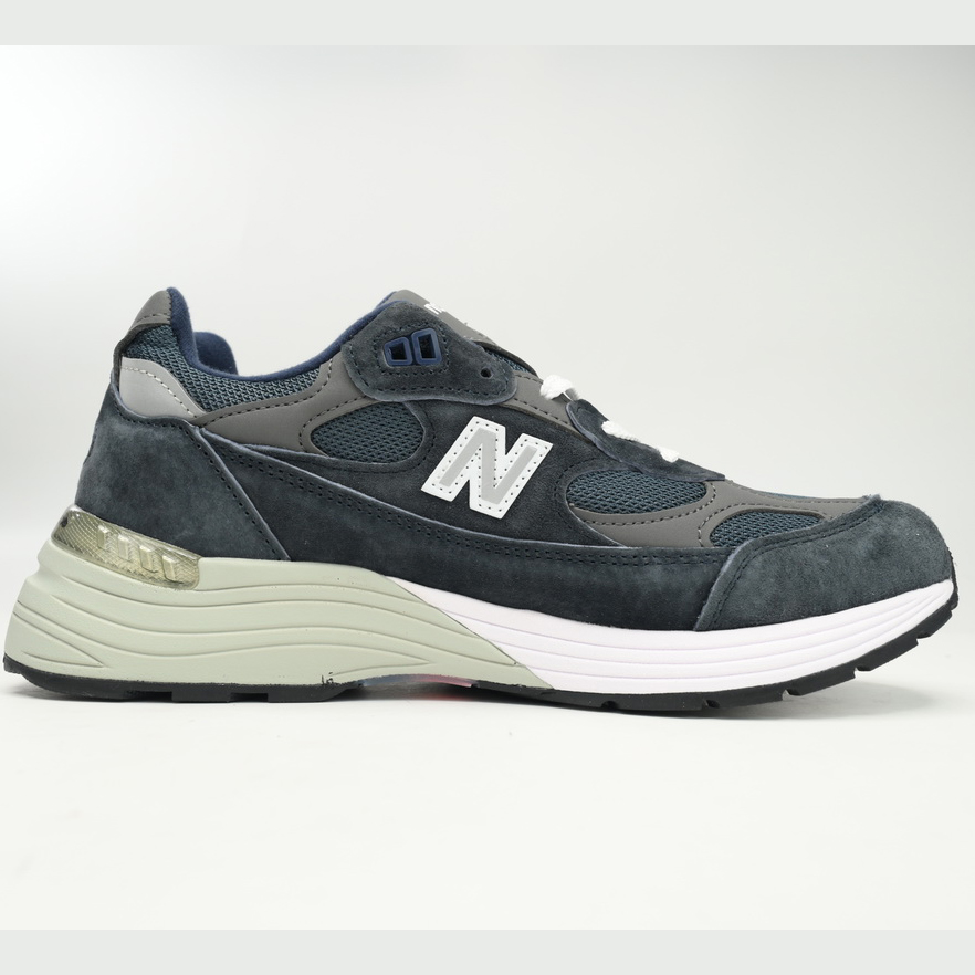 New Balance 992 Navy Blue Sneakers      M992GG  - FashionPlug