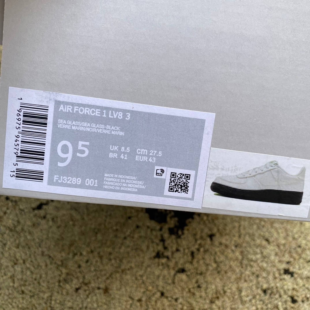 Nike Air Force 1 LV8 Sneaker      FJ3289-001 - FashionPlug