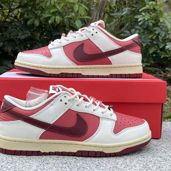 Nike Dunk Low Sneaker       HF0736-161 - FashionPlug