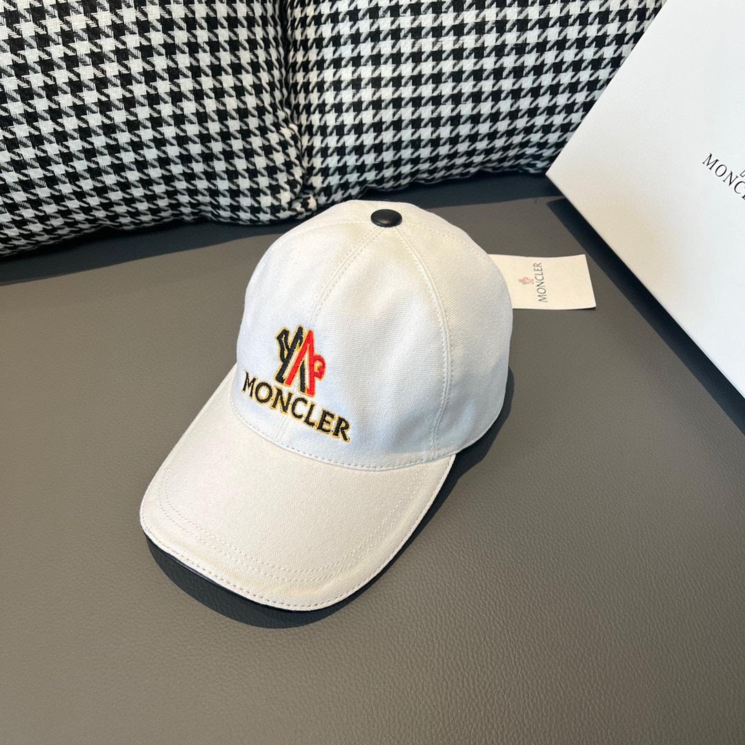 Moncler Cap - FashionPlug