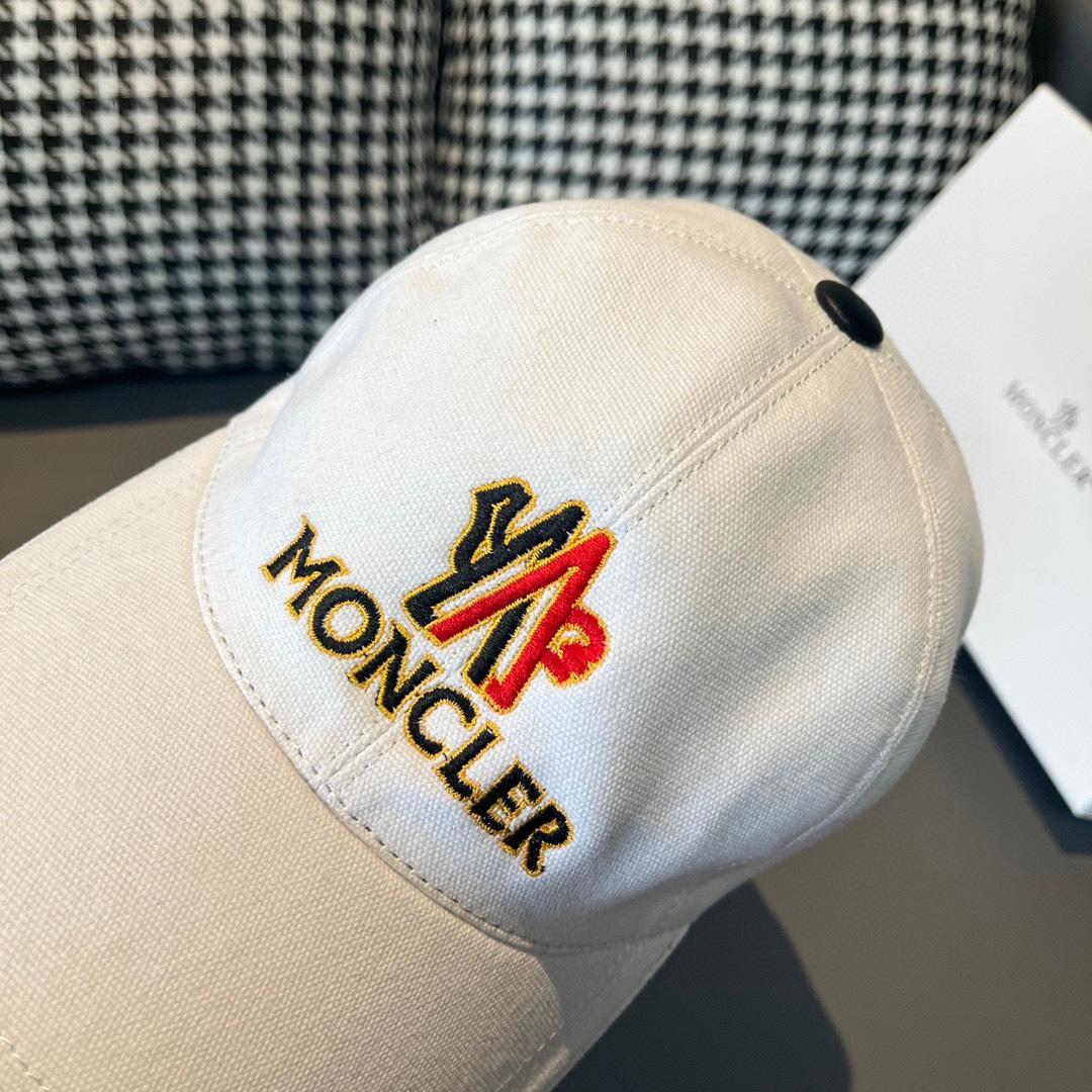 Moncler Cap - FashionPlug