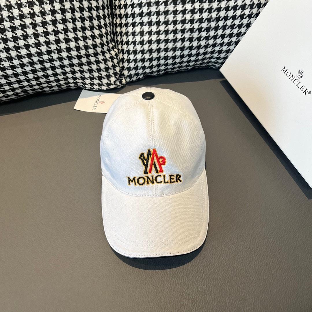 Moncler Cap - FashionPlug