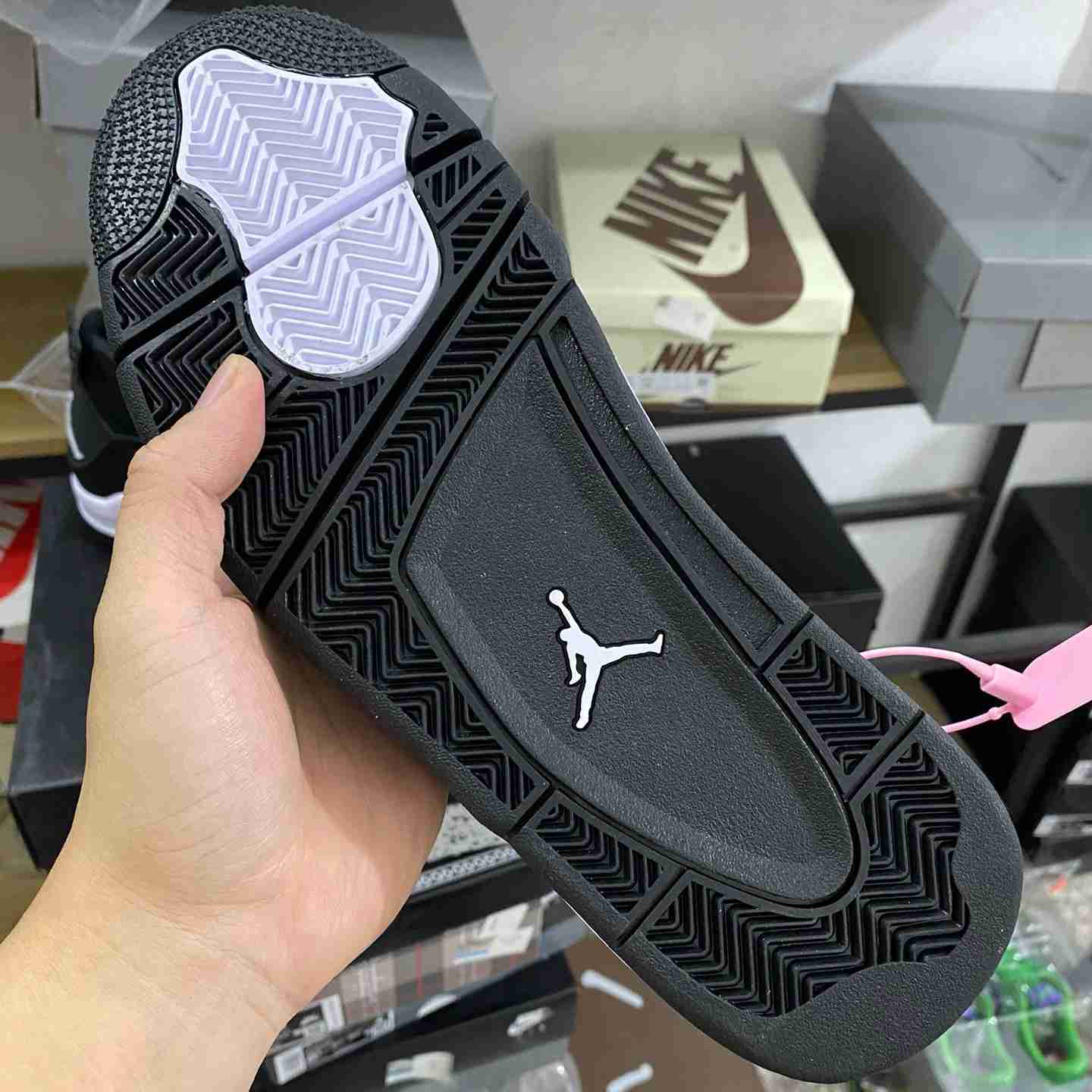 Air Jordan 4 Sneakers     fq8138-001 - FashionPlug