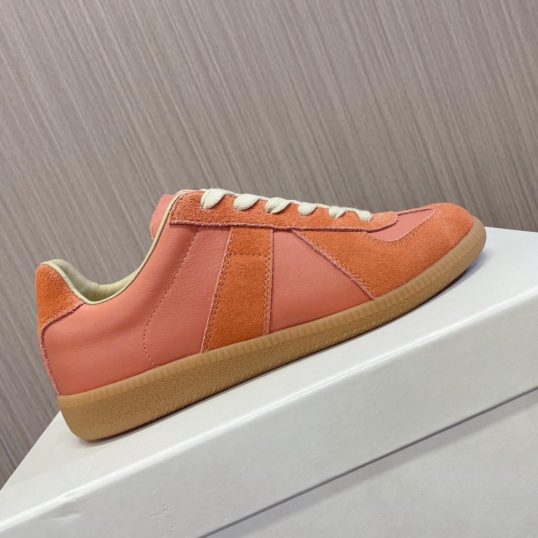 Maison Margiela Replica Low-top Sneakers  - FashionPlug