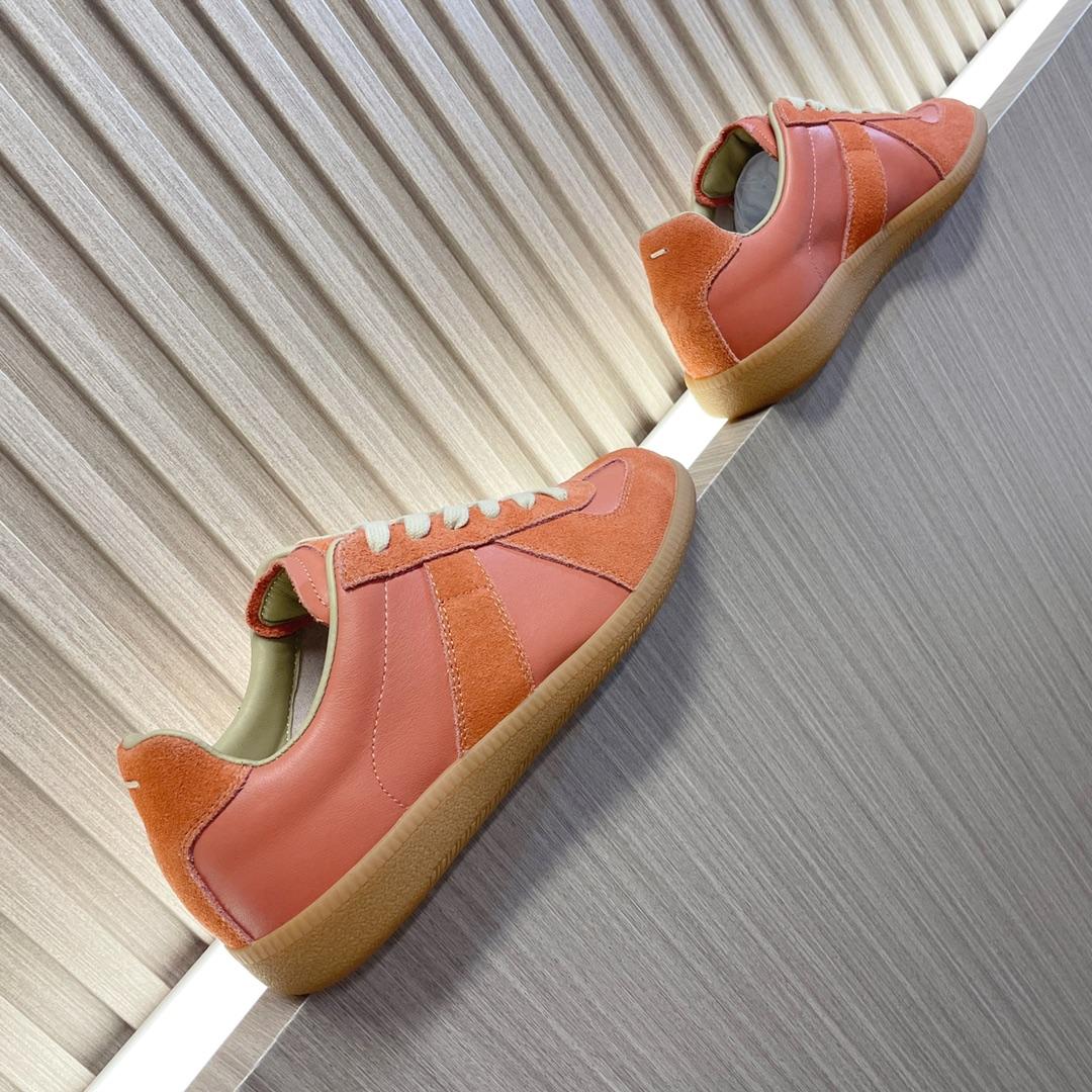 Maison Margiela Replica Low-top Sneakers  - FashionPlug