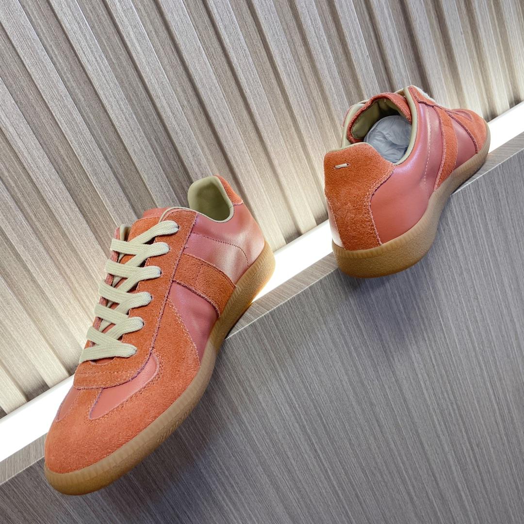Maison Margiela Replica Low-top Sneakers  - FashionPlug