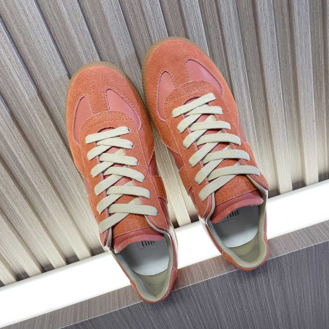 Maison Margiela Replica Low-top Sneakers  - FashionPlug