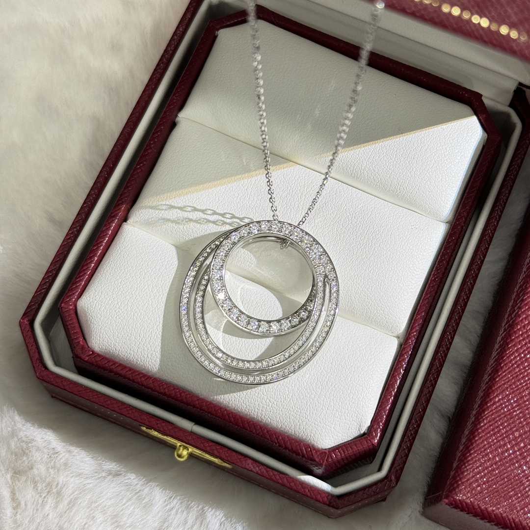 Cartier Etincelle De Cartier Necklace - FashionPlug