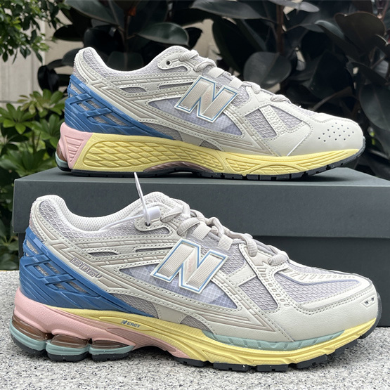 New Balance 1906R Sneakers    M1906NC  - FashionPlug
