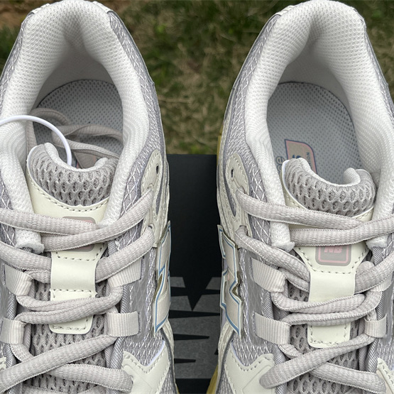New Balance 1906R Sneakers    M1906NC  - FashionPlug