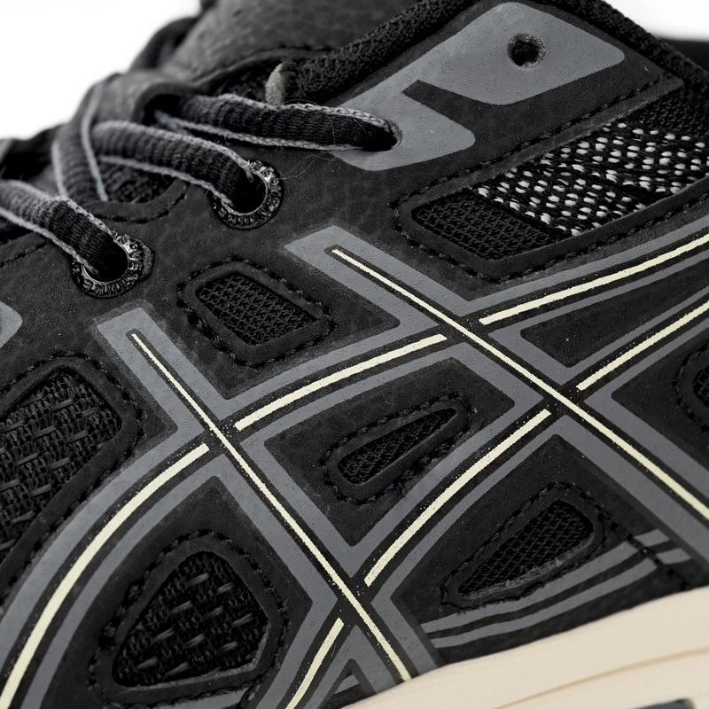 Asics Gel-venture Black Ash Sneakers      1012B359-003 - FashionPlug