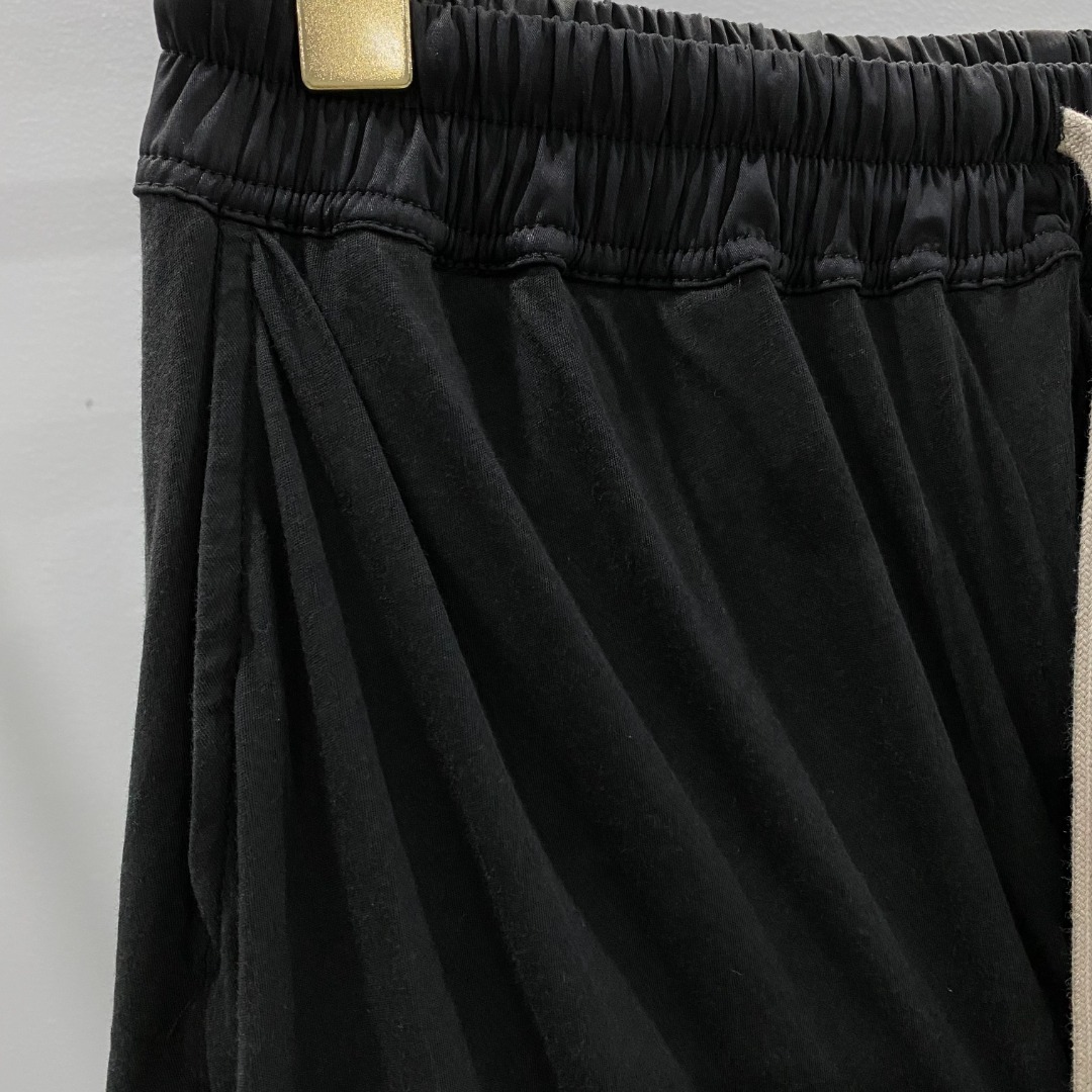 Rick Owens Drkshdw Belt Shorts - FashionPlug