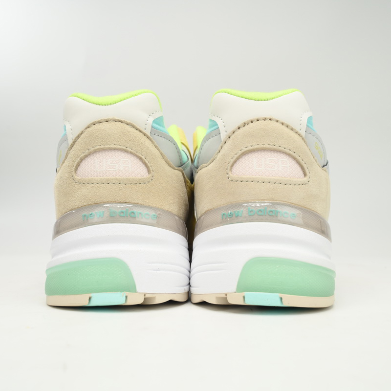 New Balance 992 Yellow Green Powder Sneakers      M992AB - FashionPlug