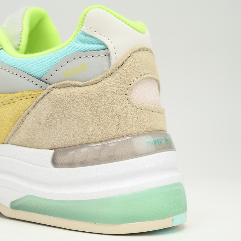 New Balance 992 Yellow Green Powder Sneakers      M992AB - FashionPlug
