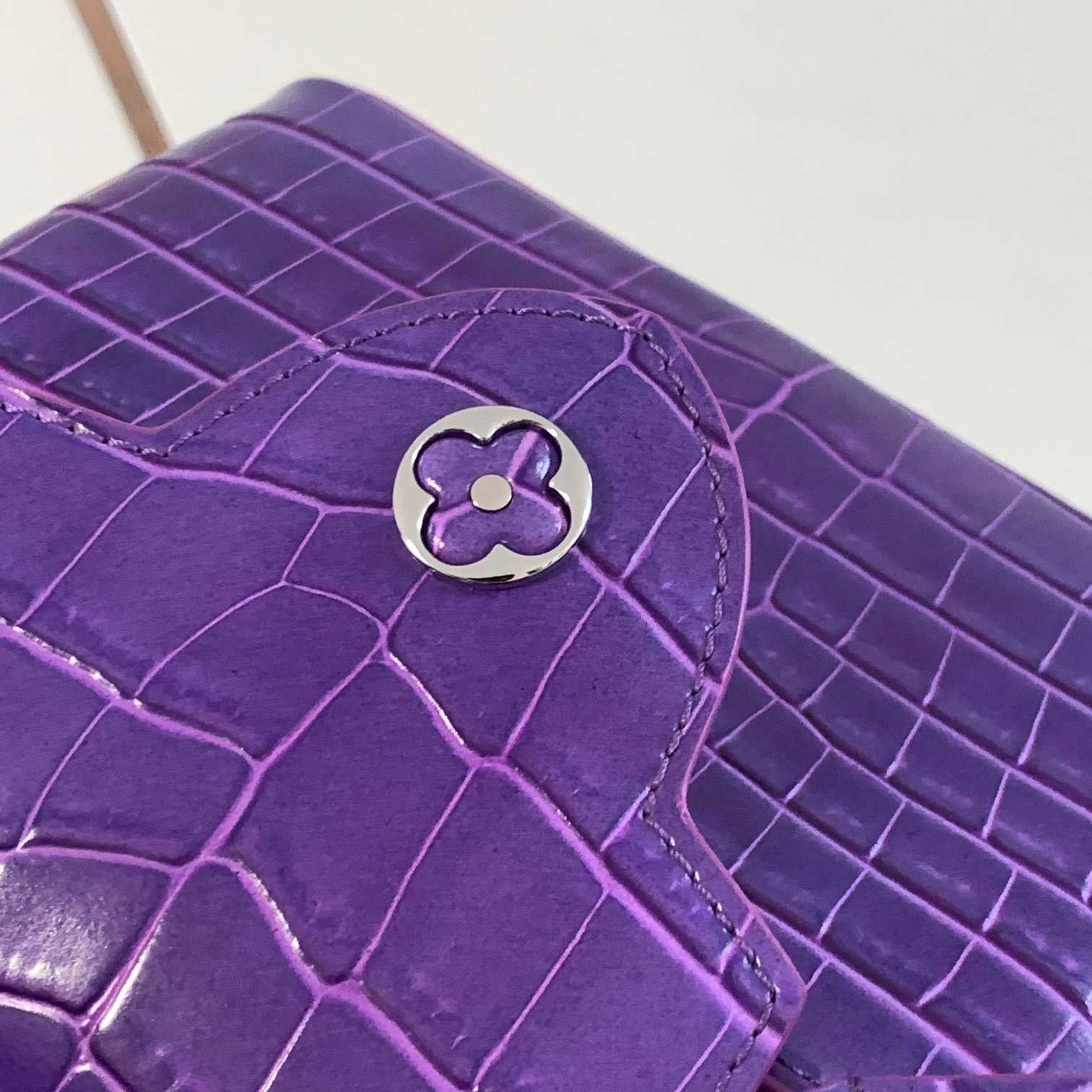 Louis Vuitton Capucines MM   N94910 - FashionPlug