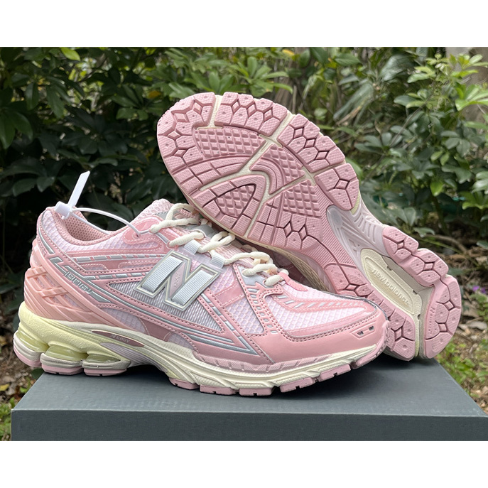 New Balance 1906R Sneakers      M1906NLN  - FashionPlug