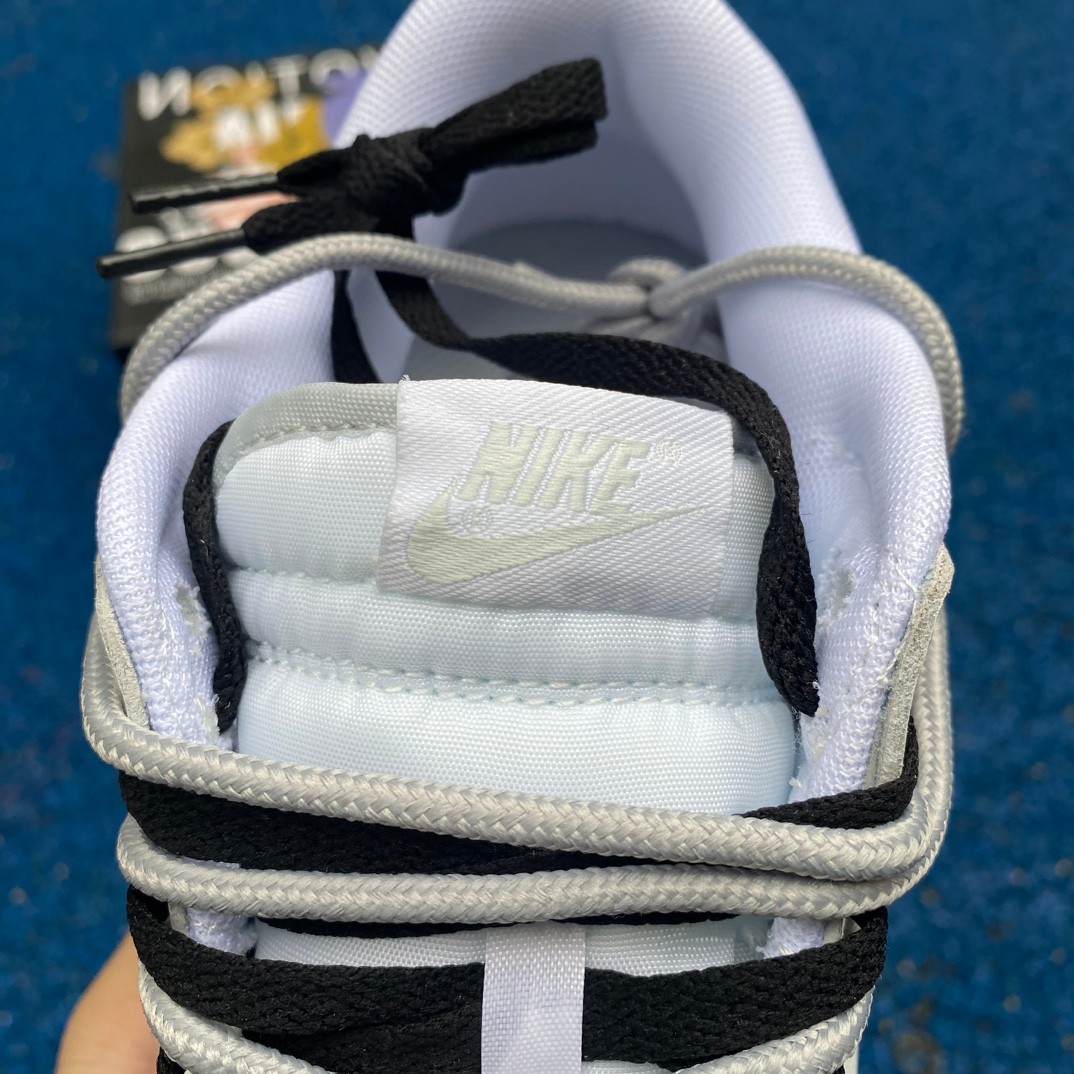 Nike Dunk Low Sneakers       DV0831-101 - FashionPlug