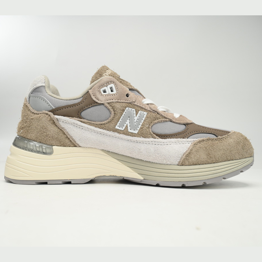 New Balance 992 Levi's Sneakers      M992LV  - FashionPlug