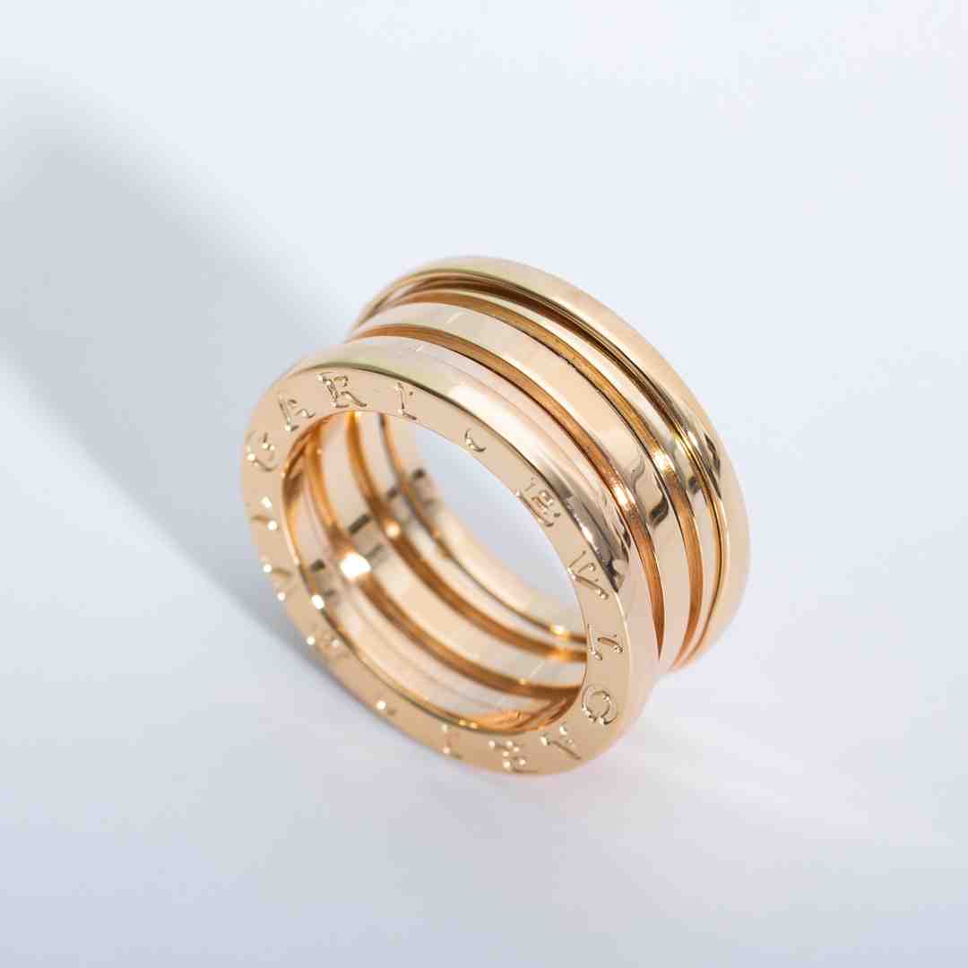 Cartier Ring - FashionPlug