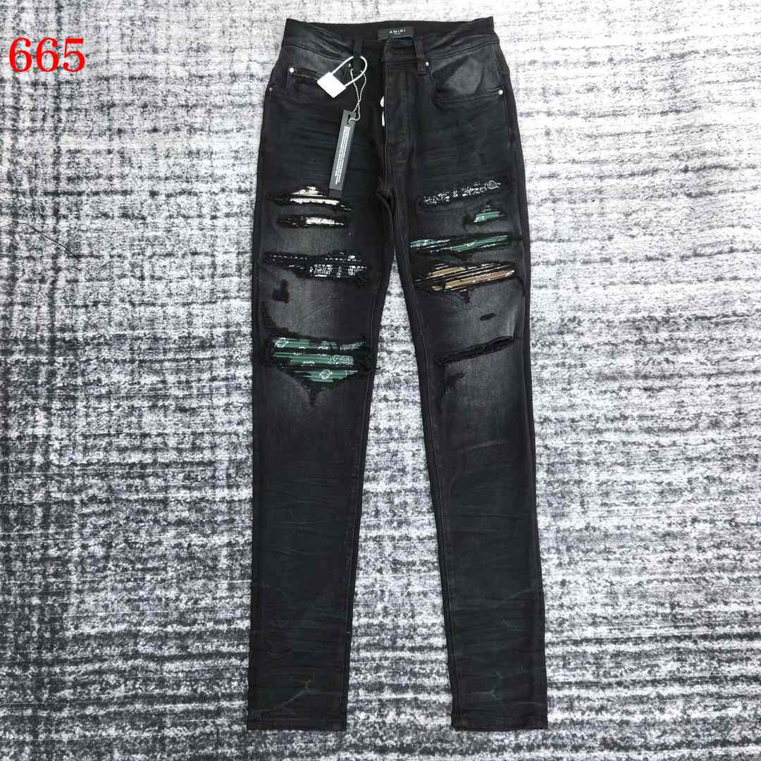Amiri Slim Fit Jeans    665 - FashionPlug